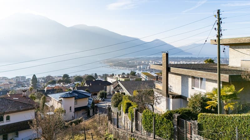Terreno edificabile vista lago (2)