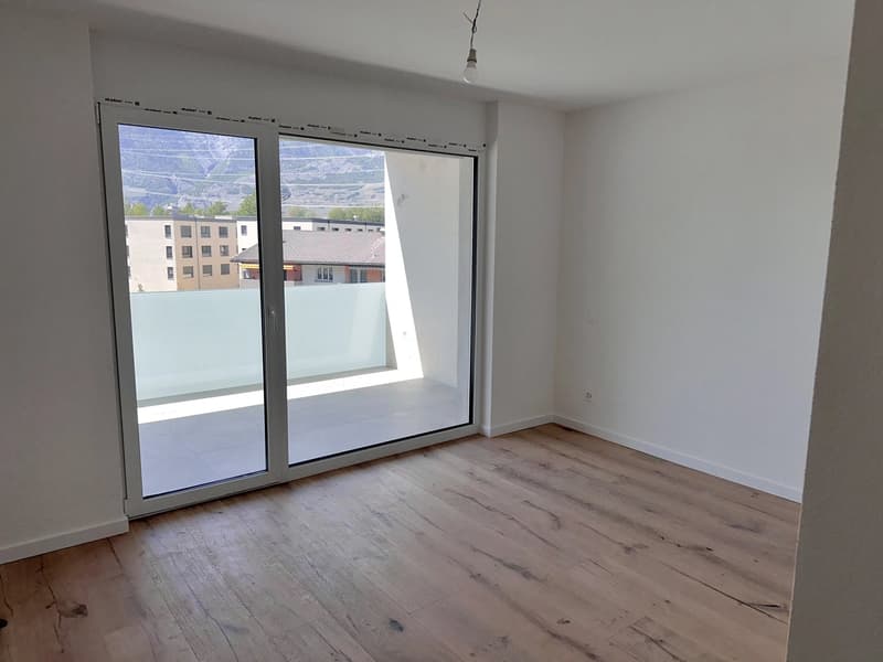 Aproz (Sion) 4.5 pièces neuf au dernier étage avec grand balcon (10)