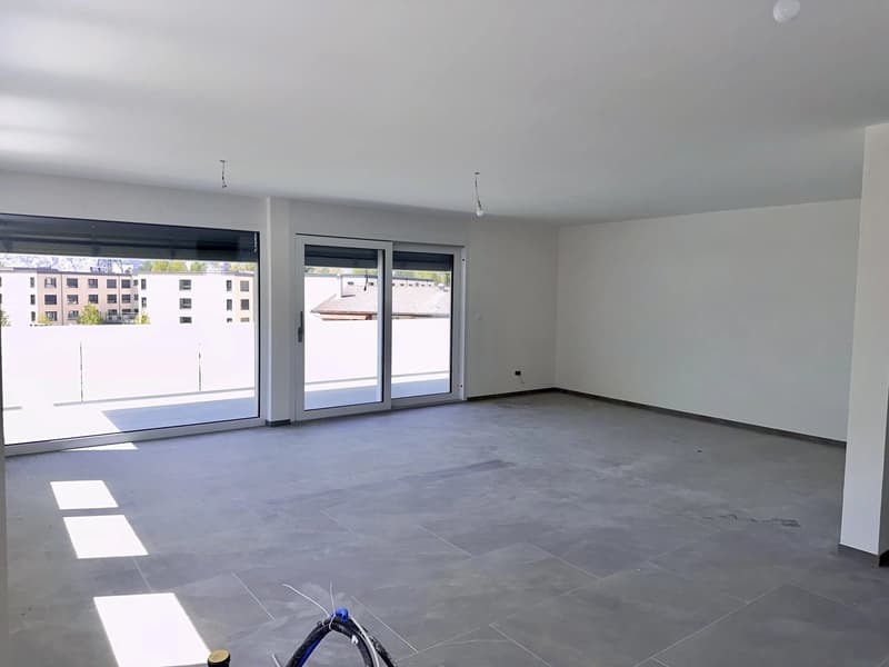 Aproz (Sion) 4.5 pièces neuf au dernier étage avec grand balcon (4)