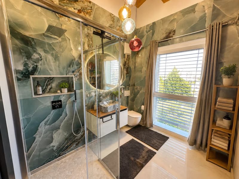 Attique 5,5 pièces - haut standing - terrasse 40 m², jacuzzi domotique (4)