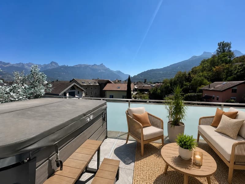 Attique 5,5 pièces - haut standing avec terrasse de 40 m², jacuzzi et domotique ? Collombey (3)