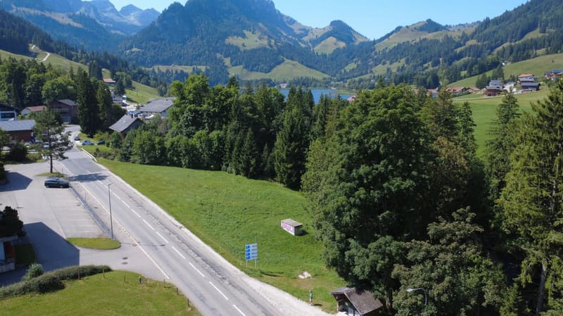 Opportunité de développement à Schwarzsee (Lac Noir) – parcelle en zone centre (7)