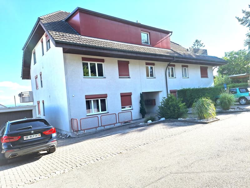 Sehr gepflegte 4.5-Zimmer-Wohnung im 1.Stock Ost mit Keller und Autogarage in Attiswil (16)