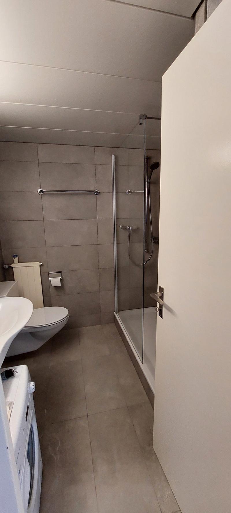 Freundliche 1,5-Zimmer-Wohnung im 3. Stock (50 m2) (10)