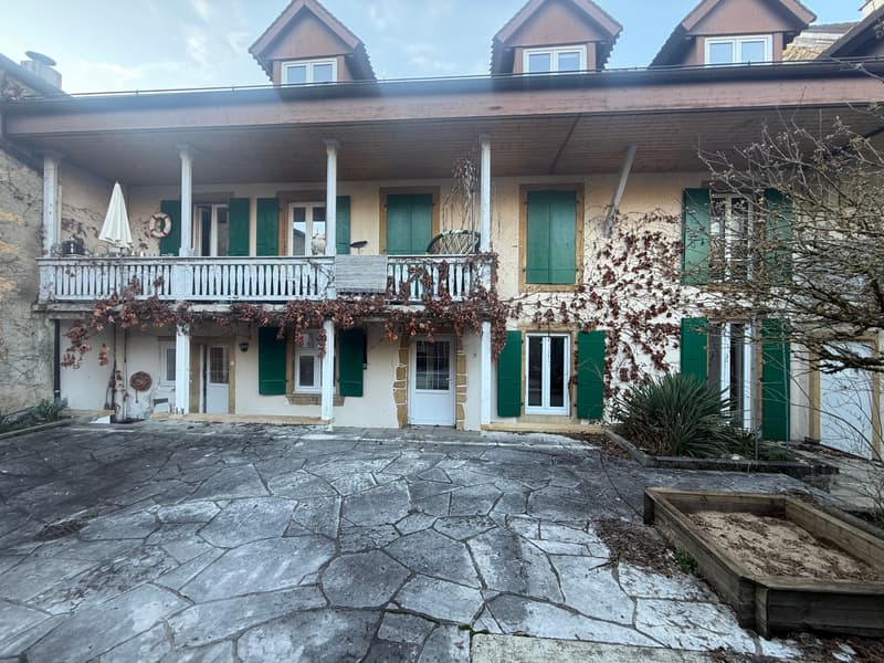 Appartement de 165 m2 au centre village avec 2 vastes terrasses (4)