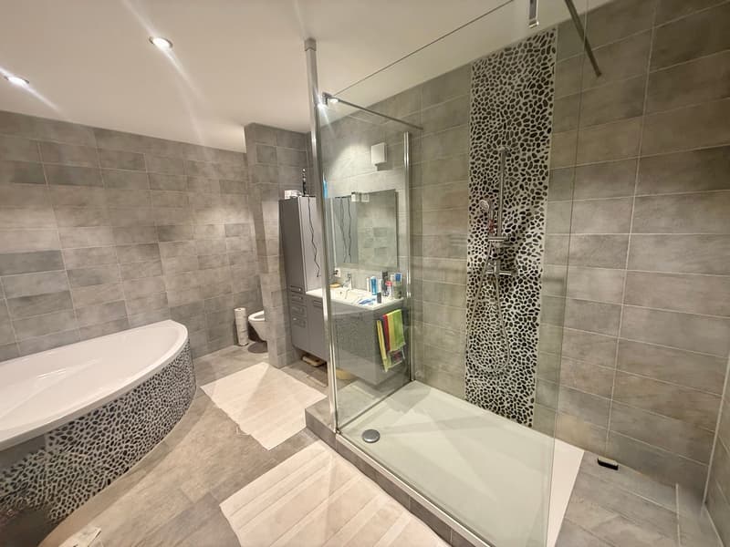 Villa individuelle de 6 pièces avec vue lac et grand volume (6)
