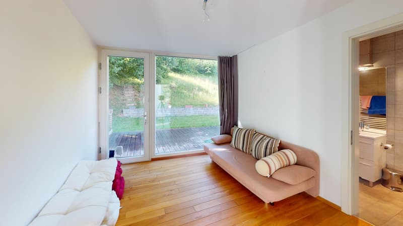 Spacieuse villa bénéficiant de calme et d'une très belle intimité (15)