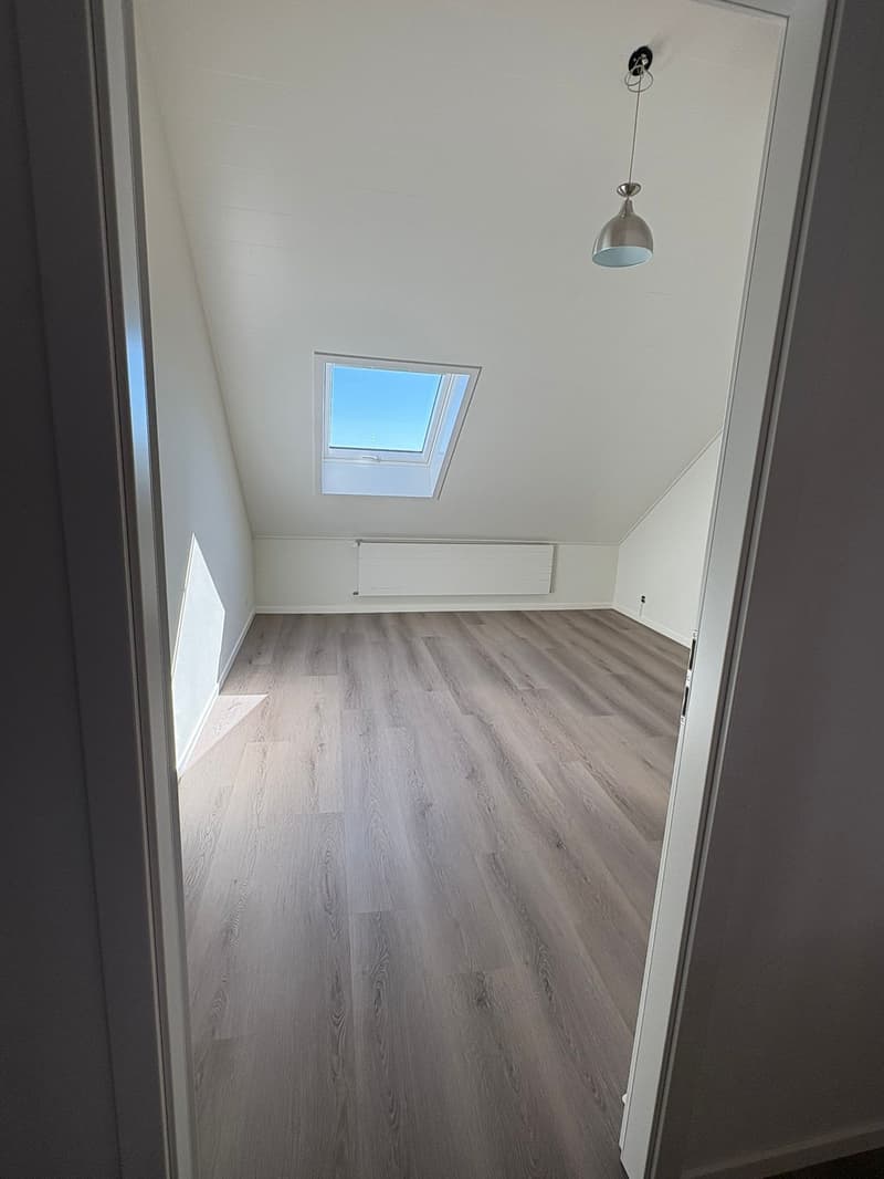 St-Blaise - Bel appartement de 4.5 pièces avec vue (9)