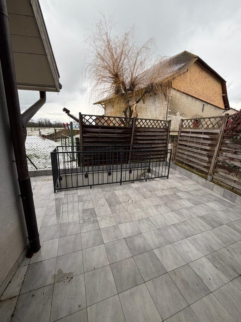 Beau triplex de 4.5 pièces à Perroy,  avec garage (5)