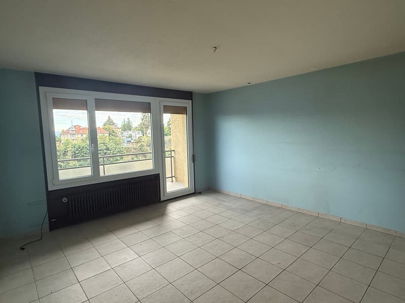 Charmant appartement de 2 pièces avec balcon à Neuchâtel (5)