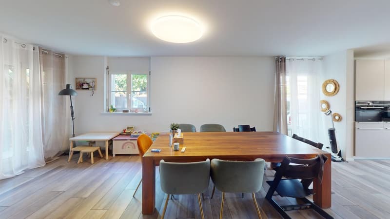 Maison jumelée de 5.5 pièces à Fontaines dans quartier résidentiel (9)
