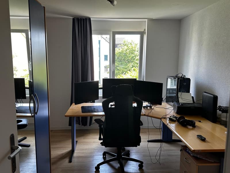 Grosse 4.5 Zimmer-Wohnung mit Balkon in Münchwilen TG (6)