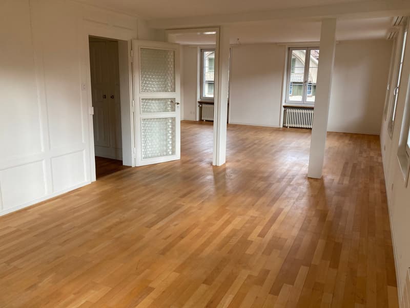 Charmante 4.5-Zimmer-Altbauwohnung in Langnau im Emmental (1)