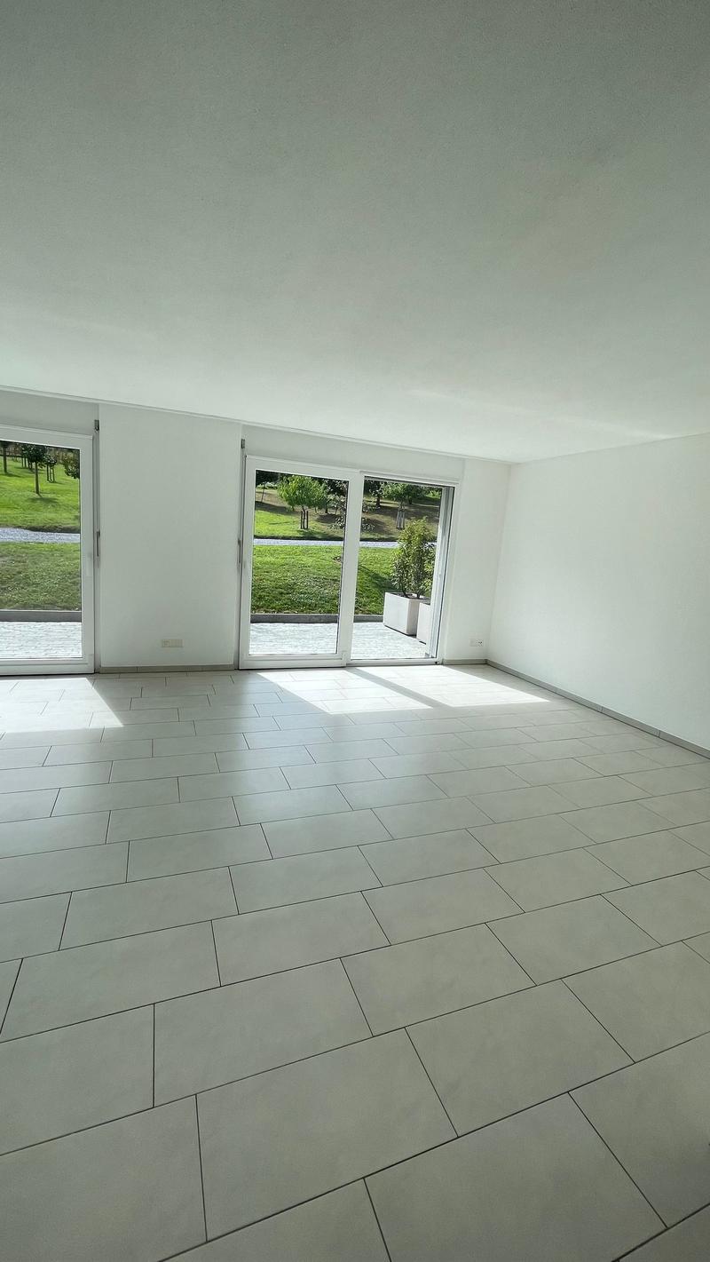 Idyllisches Wohnen im Grünen – Helle 2.5-Zimmer-Wohnung mit Blick auf Obstgarten (3)