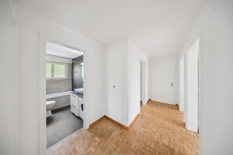 Renovierte Wohnung in Riggi mit fantastischer Aussicht (7)