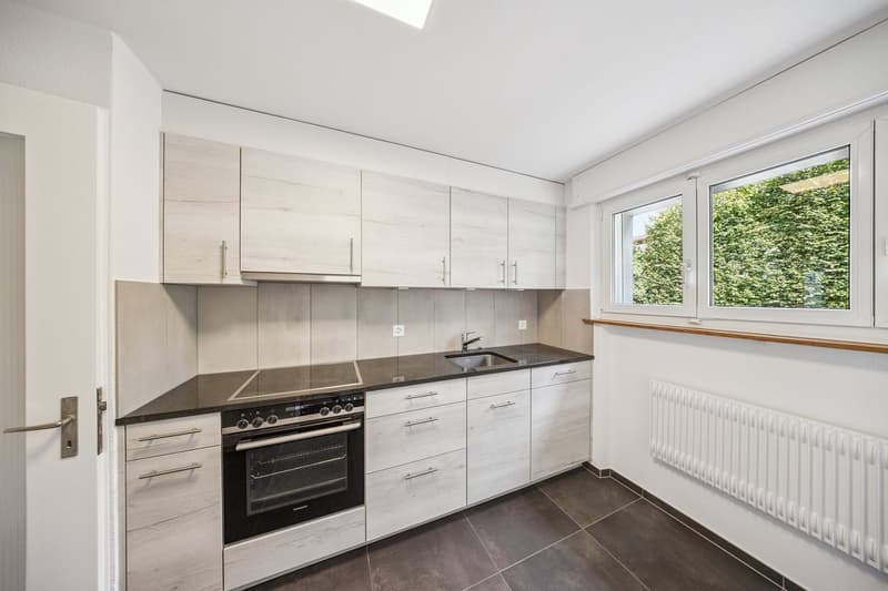 Renovierte Wohnung in Riggi mit fantastischer Aussicht (4)