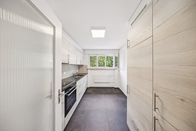 Renovierte Wohnung in Riggi mit fantastischer Aussicht (4)