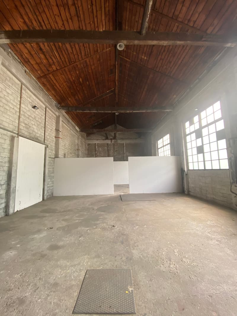 Atelier / Dépot à Penthalaz (2)