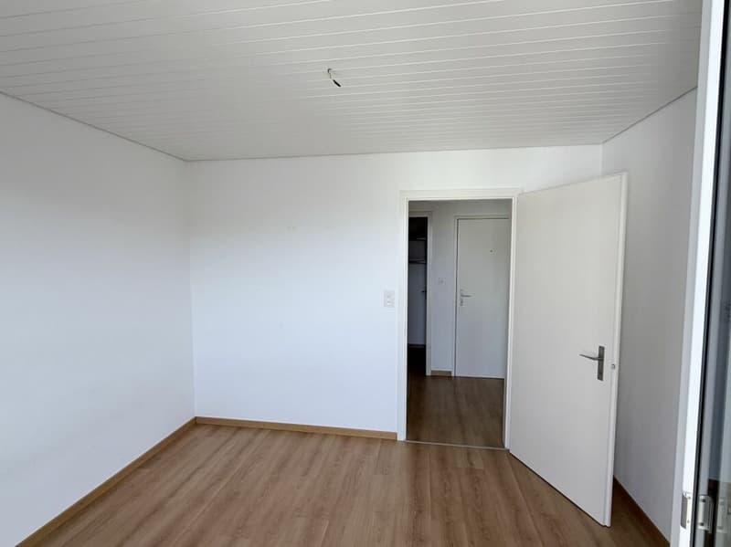 3 Zimmer-Wohnung (3. OG links) (4)
