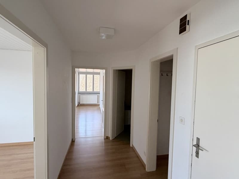 3 Zimmer-Wohnung (3. OG links) (7)