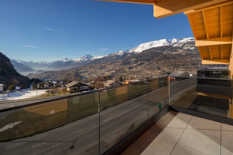 Chalet moderne à Crans-Montana avec vue imprenable (3)