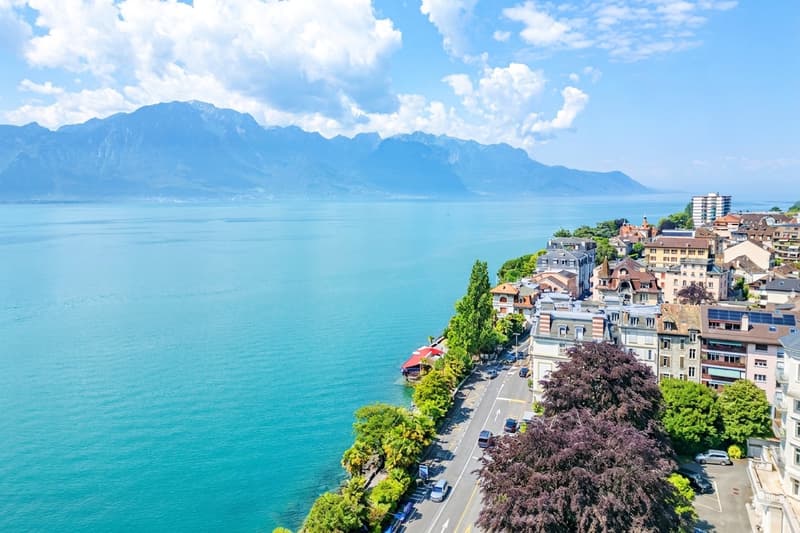 Appartement de 2.5 pcs à deux pas du lac ! (9)