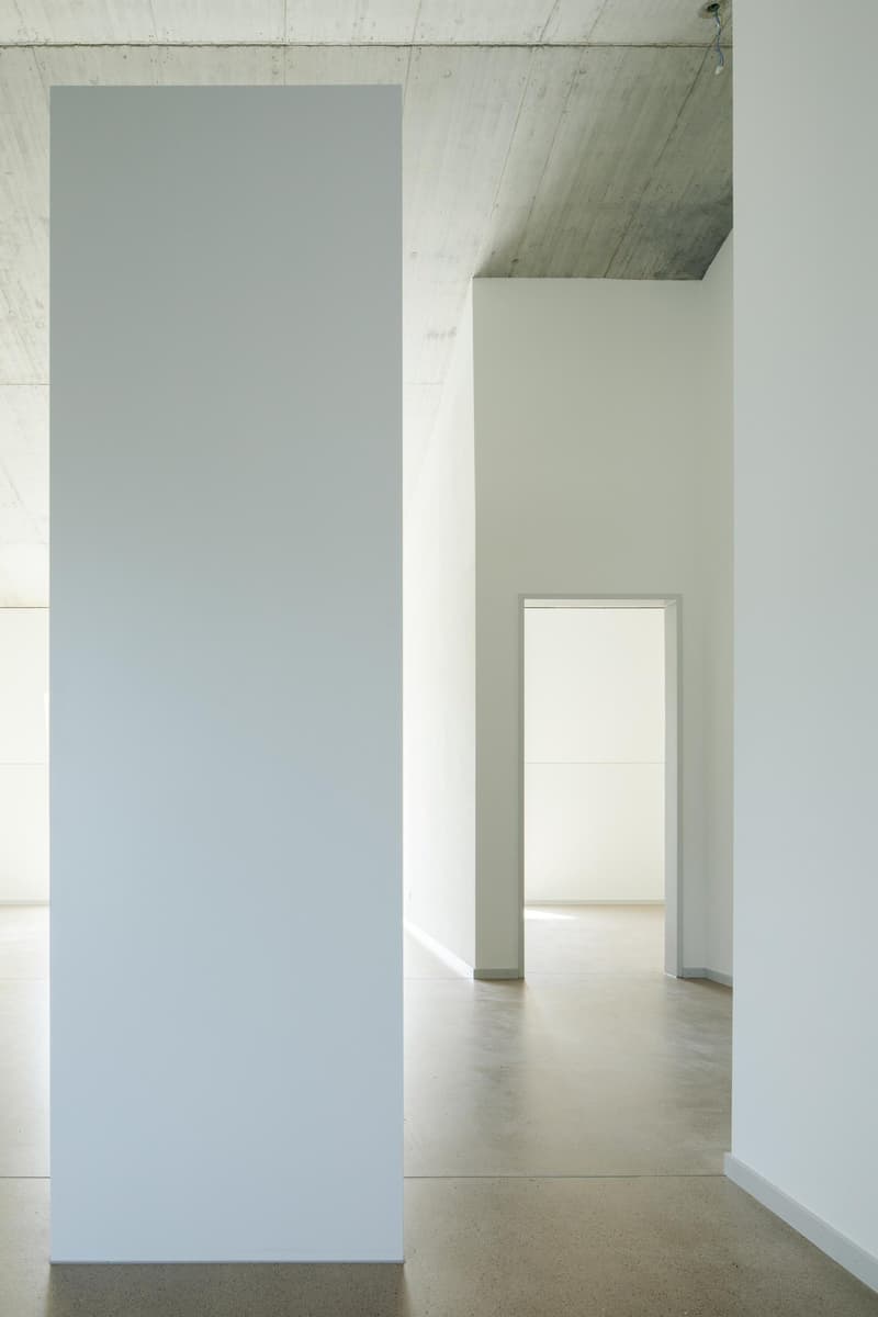 Grosszügige Dachwohnung an ruhiger Lage (2)