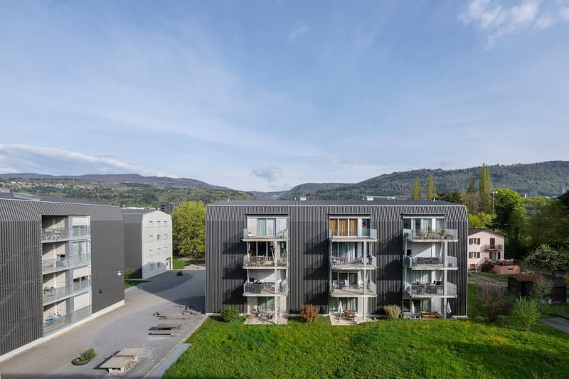 Moderne 3.5-Zimmer-Wohnung mit Balkon im Quartier Les Amis, Biel/Bienne (11)