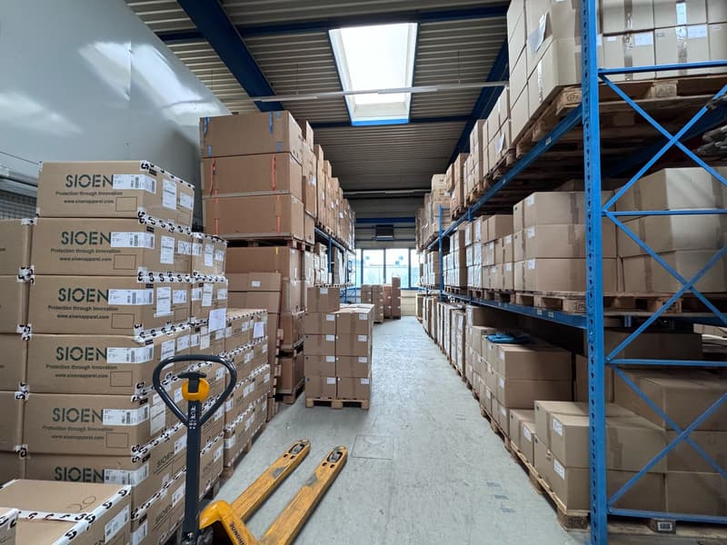 Strukturiertes Lager im 1. OG mit Regalsystem – ideal für E-Commerce / Kleinwaren (KEIN Autohandel) (13)