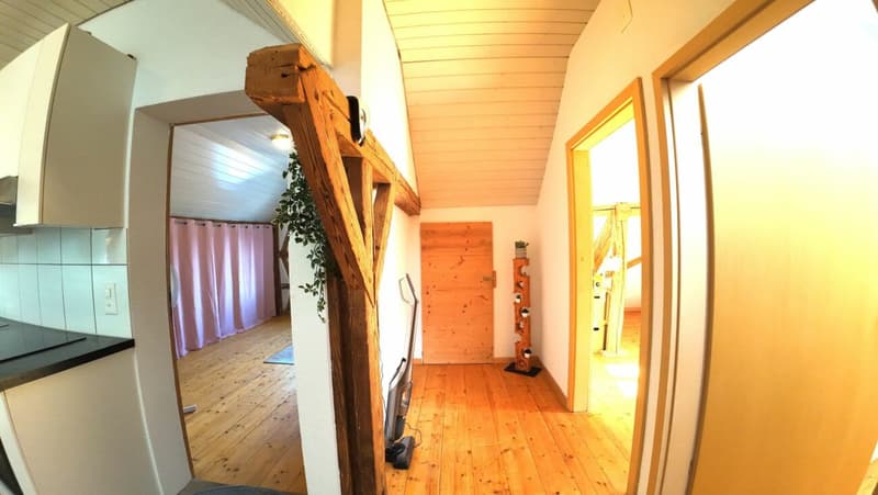 Korridor mit separatem Reduit