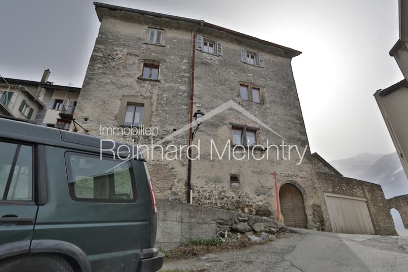 Historisches Wohnhaus mit 3 Wohnungen mit Blick auf das Leuker Schloss (5)
