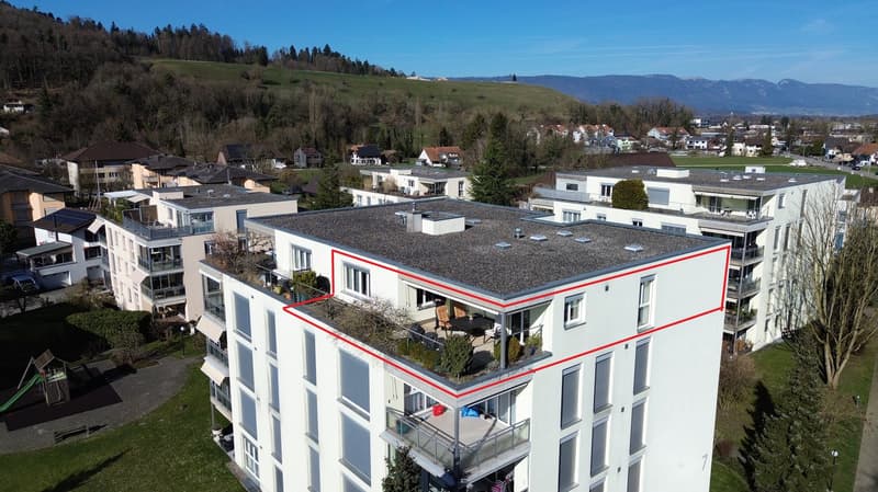 Sonnige 4.5-Zimmer Attikawohnung mit grosser Terrasse und Parkplatz in der Tiefgarage. (25)