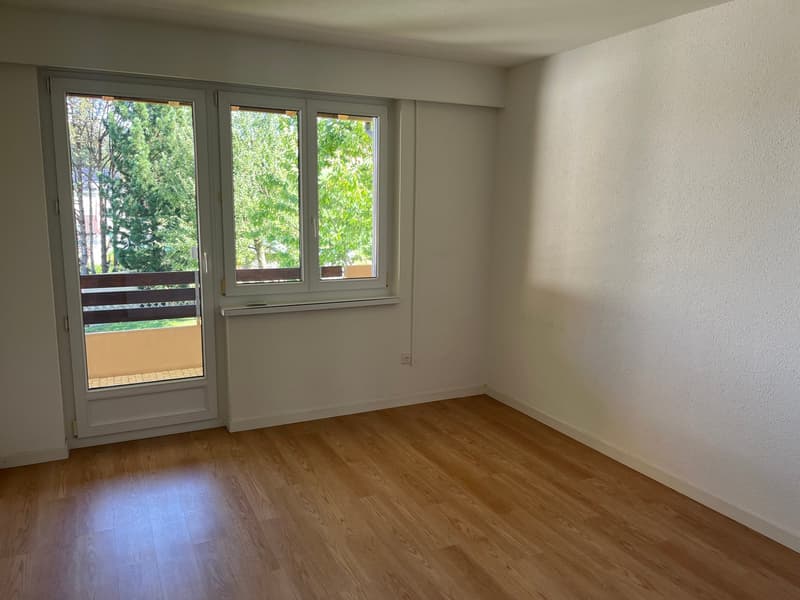 Einfamilienhaus (einseitig angebaut) mit grossem Garten an ruhiger Aussichtslage. (12)