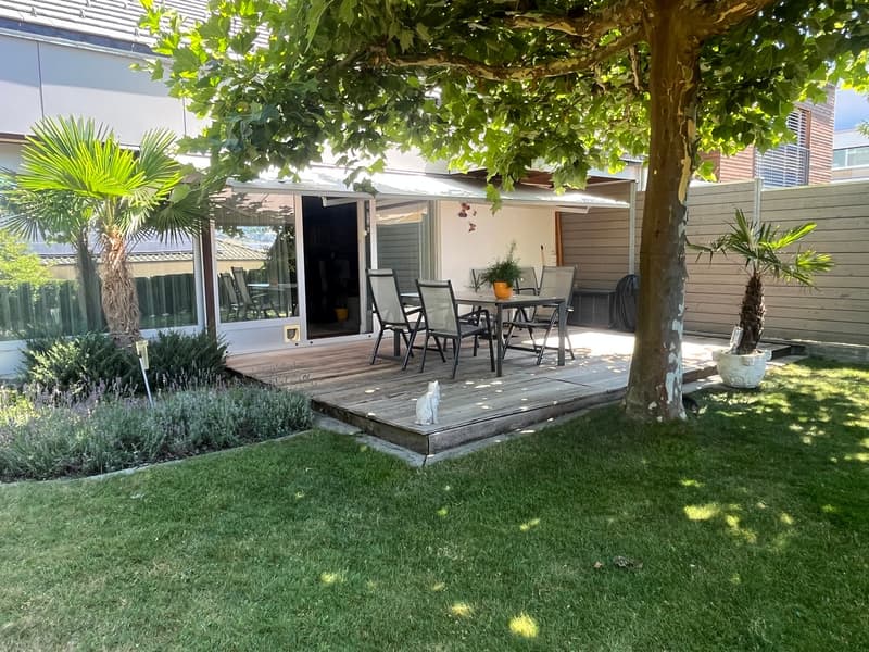 Einfamilienhaus (einseitig angebaut) an ruhiger Lage mit charmantem Garten. (5)