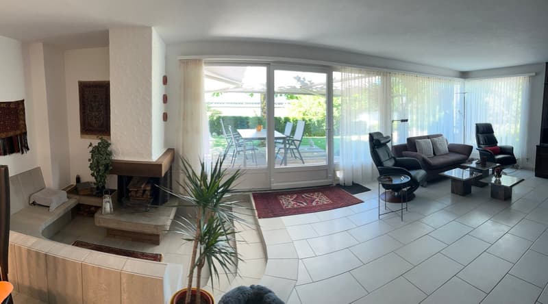Einfamilienhaus (einseitig angebaut) an ruhiger Lage mit charmantem Garten. (8)