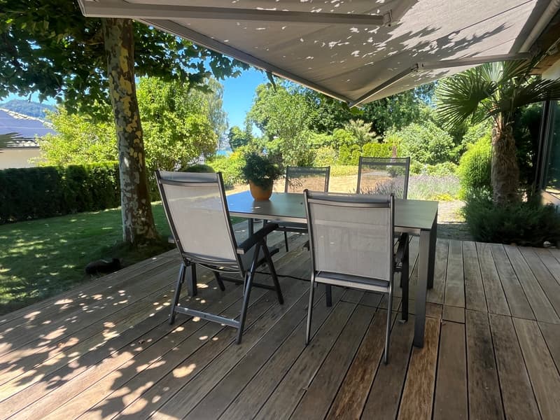 Einfamilienhaus (einseitig angebaut) an ruhiger Lage mit charmantem Garten. (6)