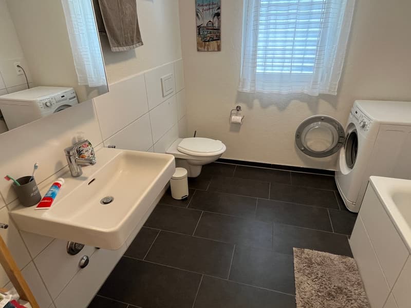 4.5-Zimmer-Maisonette-Wohnung mit viel Charme und grossem Balkon. (10)