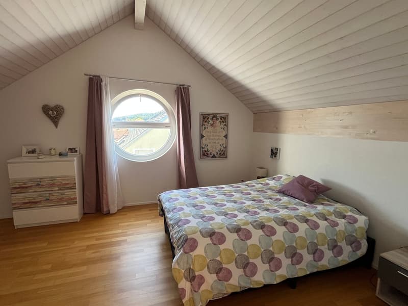 4.5-Zimmer-Maisonette-Wohnung mit viel Charme und grossem Balkon. (16)