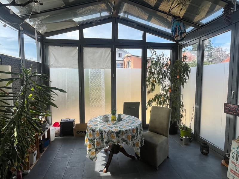 Charmantes Einfamilienhaus mit Garage, Wintergarten, Fonduestübli und Schopf an ruhiger Lage. (19)