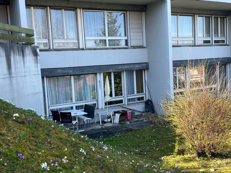 5.5-Zimmer Maisonette-Wohnung mit Gartensitzplatz hoch über dem Greifensee. (19)