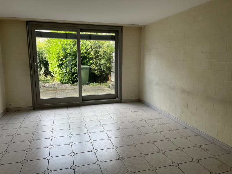 5.5 Zimmer-Reiheneinfamilienhaus mit Wintergarten, 2 Balkonen und 2 Garagenboxen. (10)