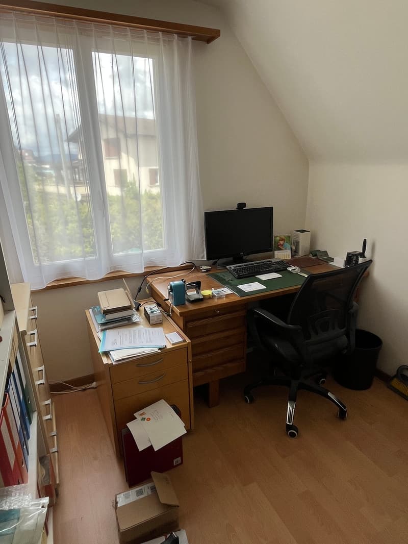 Einfamilienhaus an ruhiger Lage mit optimalem ÖV-Anschluss. (14)