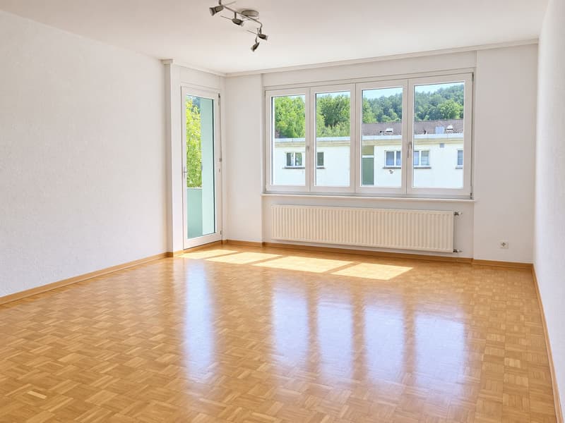 Charmante 3.5-Zimmer-Wohnung mit Balkon in Mümliswil – sofort verfügbar! (3)