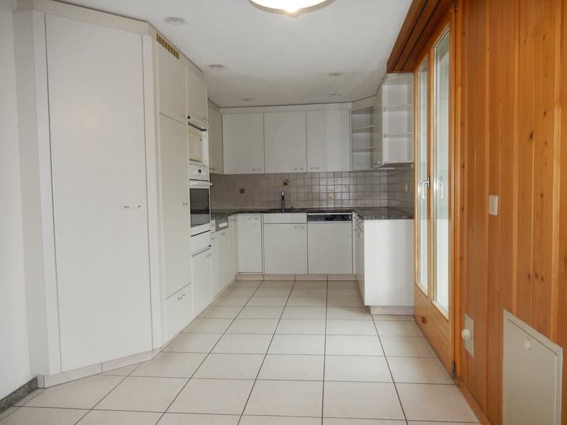 Charmante 4-Zimmer-Wohnung mit Balkon in Schüpfheim – ab sofort verfügbar (3)