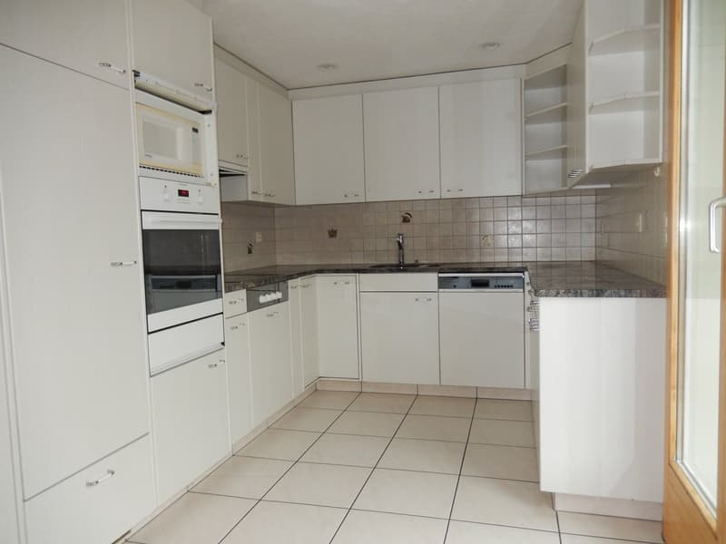 Charmante 4-Zimmer-Wohnung mit Balkon in Schüpfheim – ab sofort verfügbar (4)