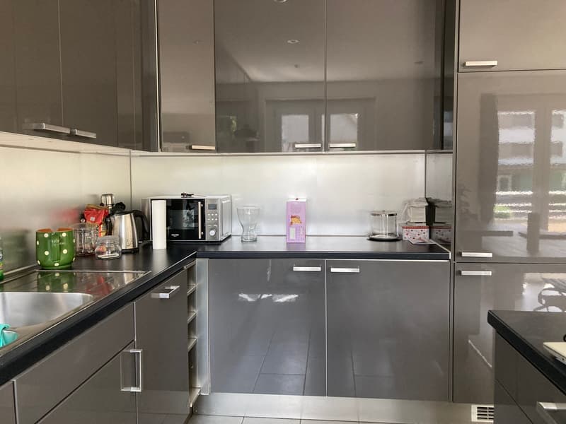Charmante 3.5-Zimmer-Wohnung im Herzen von Konolfingen (4)