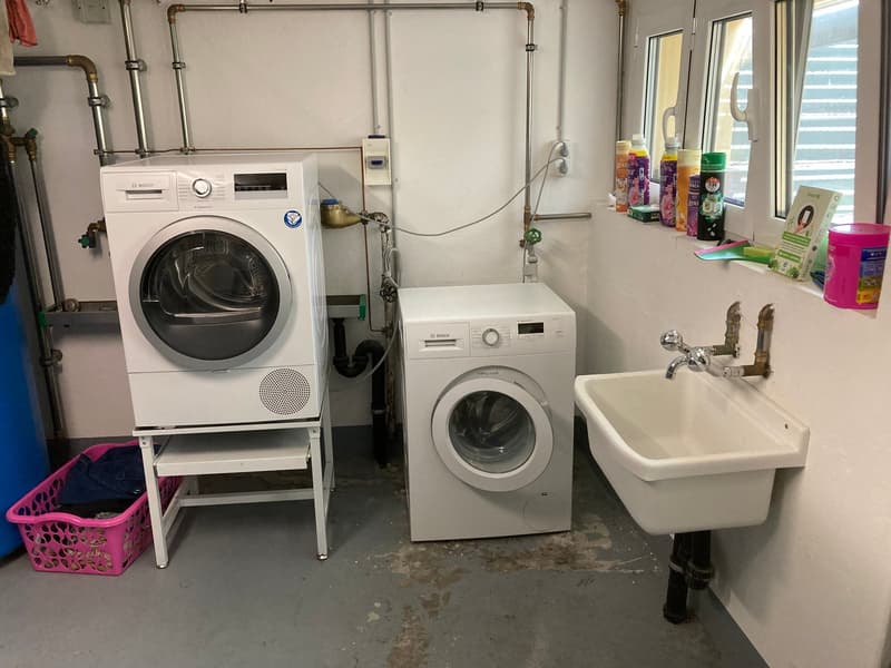 Charmante 3.5-Zimmer-Wohnung im Herzen von Konolfingen (8)