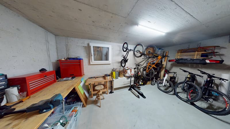 Attraktives 6,5 Zimmer- Einfamilienhaus (15)