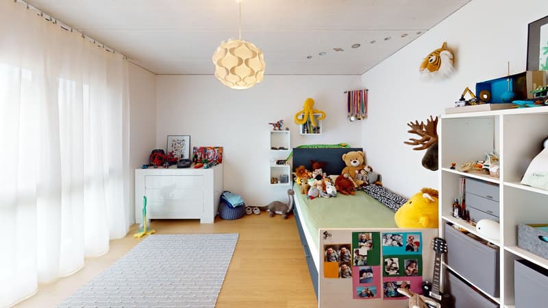 Attraktives 6,5 Zimmer- Einfamilienhaus (9)