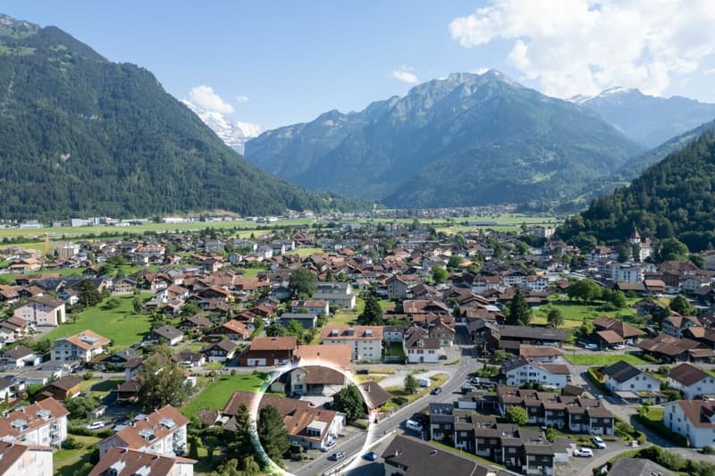 Rendite- oder Eigennutzung: Wohn- und Gewerbeobjekt in Matten bei Interlaken (8)